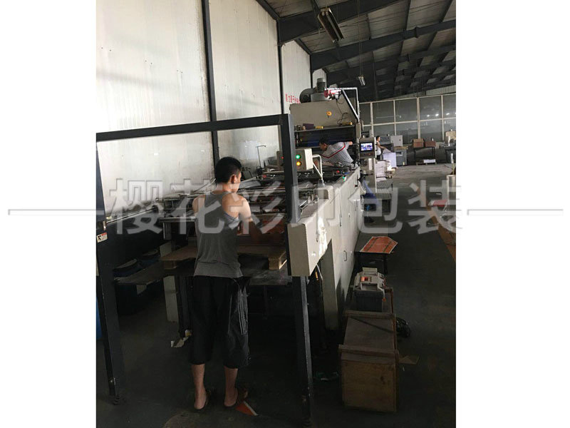 廠(chǎng)房設備 (2).jpg